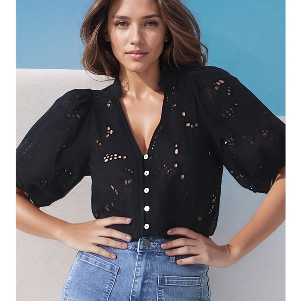 NWT. Salty Crush Clare Blouse